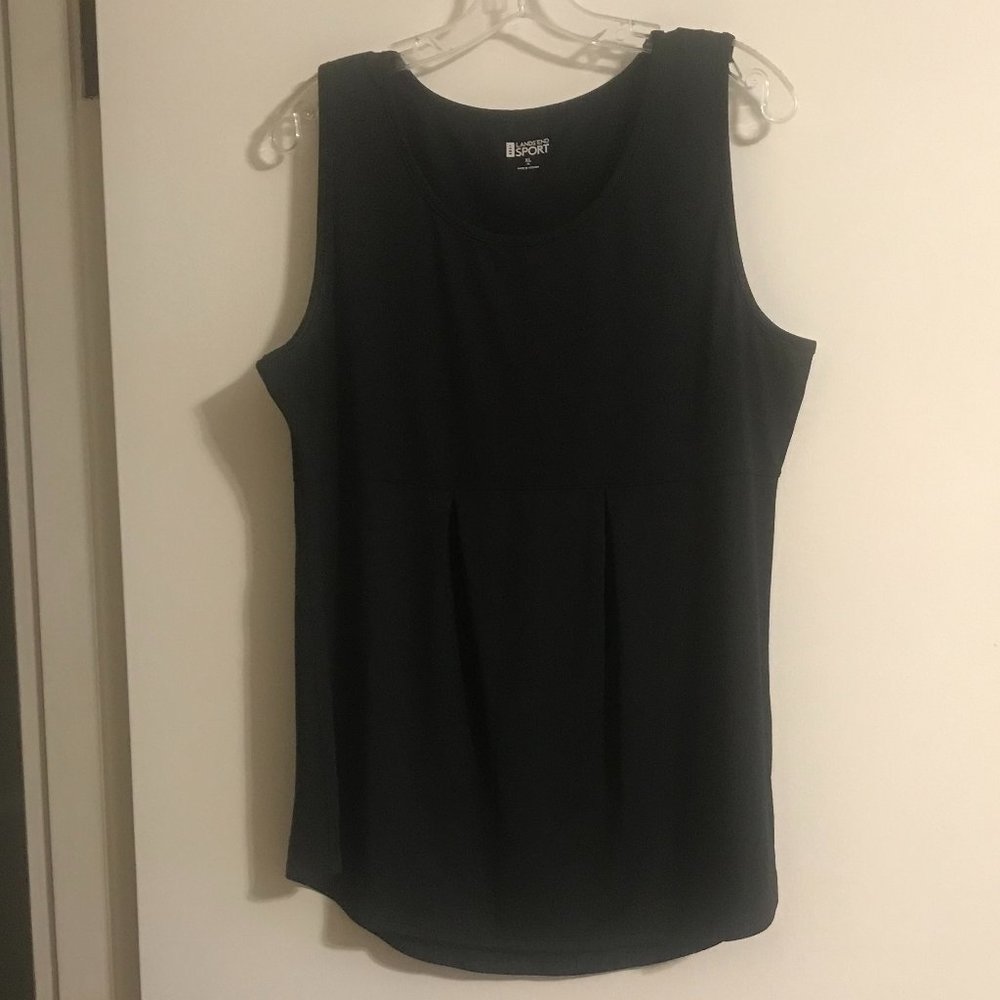Lands' End Sport Tank Top with Flattering Seams/Darts